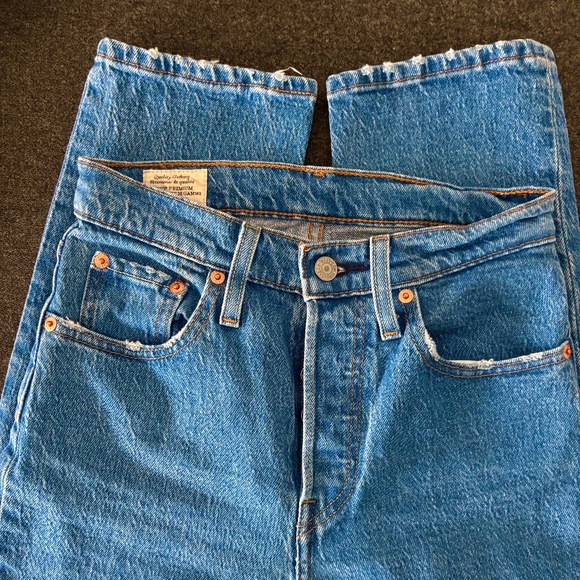 Levi's 501 Original Cropped Women's Jeans Size 25 - Picture 9 of 10